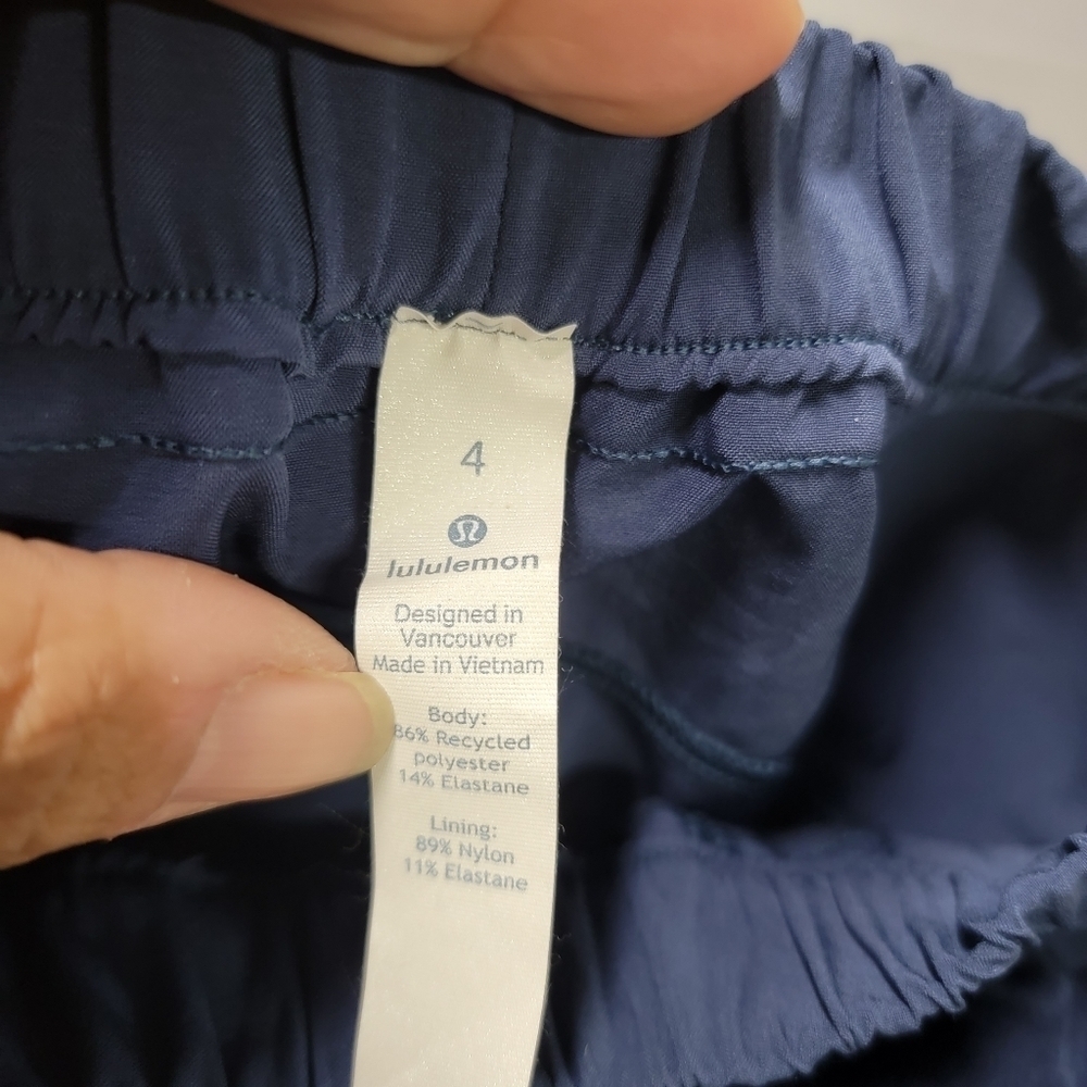 Lululemon Beyond The Studio Crop Pants Blue Size 4 - Picture 6 of 8